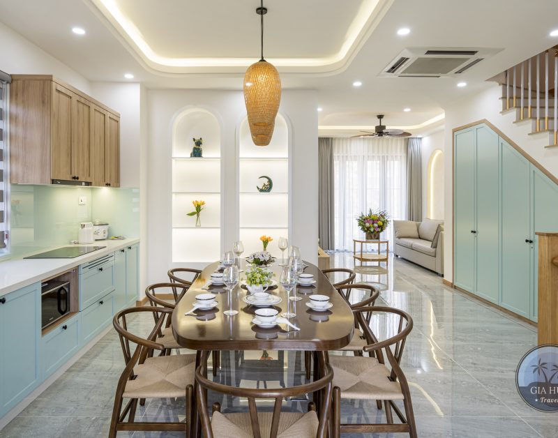 Villa 4PN đối diện hồ bơi vô cực